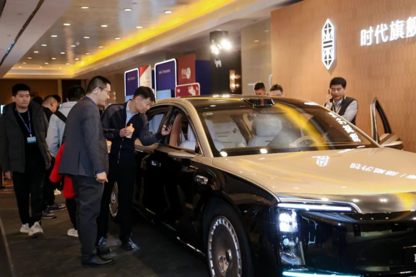 不造车却定义车,鸿蒙智行“五界”背后的技术底座逻辑