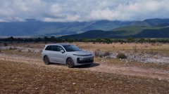 理想旗下公司现重大调整：李想卸