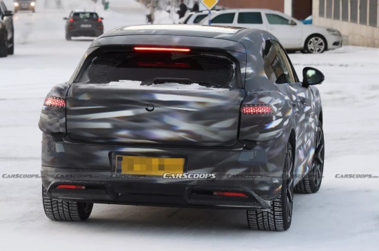 宾利第二款SUV最新谍照曝光 有望2026年发布