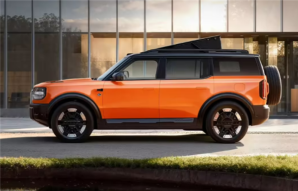 预售22.98万起 江铃福特智趣烈马下线:增程纯电双动力