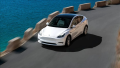 一夜飙升3400亿 特斯拉股价逆市狂涨：市值超中国